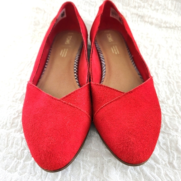 TOMS Shoes Womens W10 Jutti Neat Slip On Loafers Flats Red Suede Minimalist Shoe - Picture 2 of 12